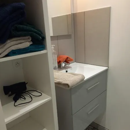 Holiday home Proche De La Pointe Du Hoc En Bessin Cricqueville-en-Bessin